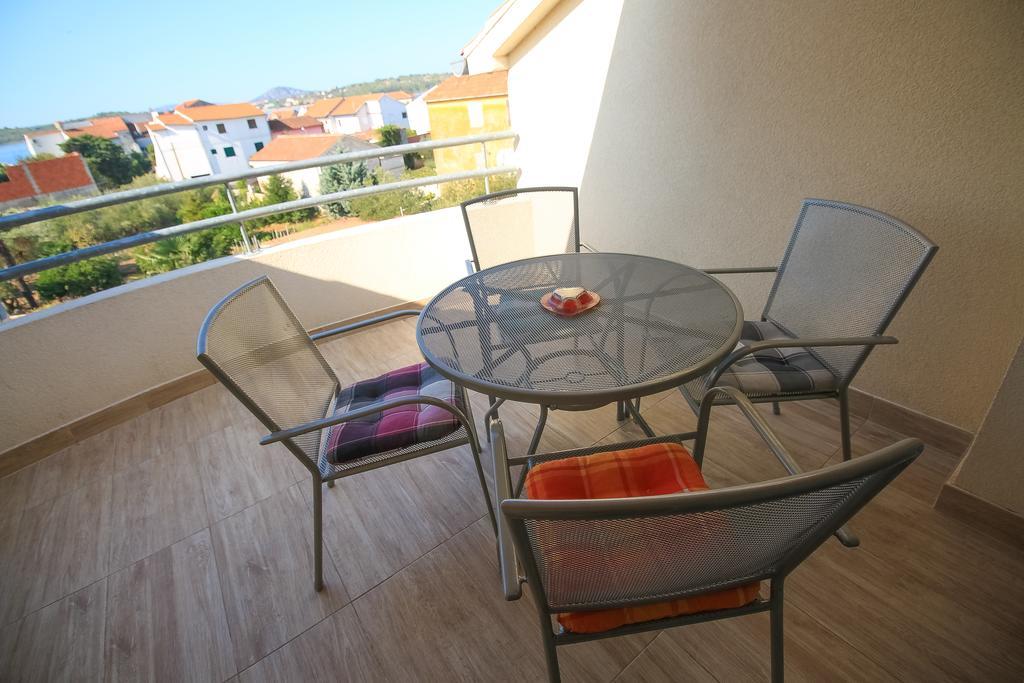 Apartment Ana Vodice Exterior foto