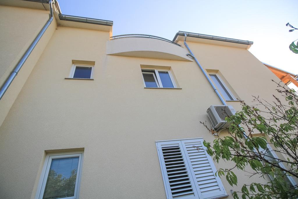 Apartment Ana Vodice Exterior foto